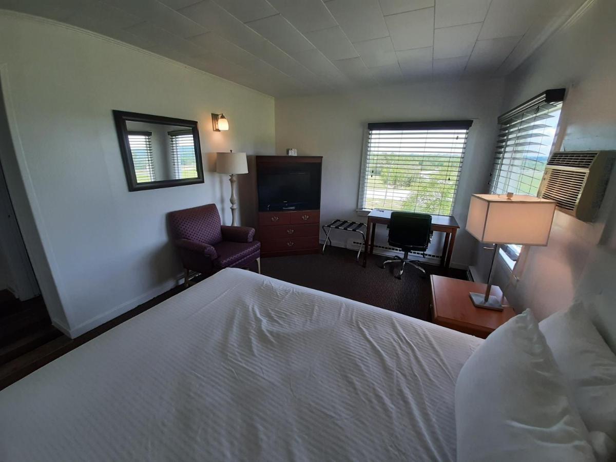 Howard Johnson By Wyndham Woodstock Nb Exteriér fotografie